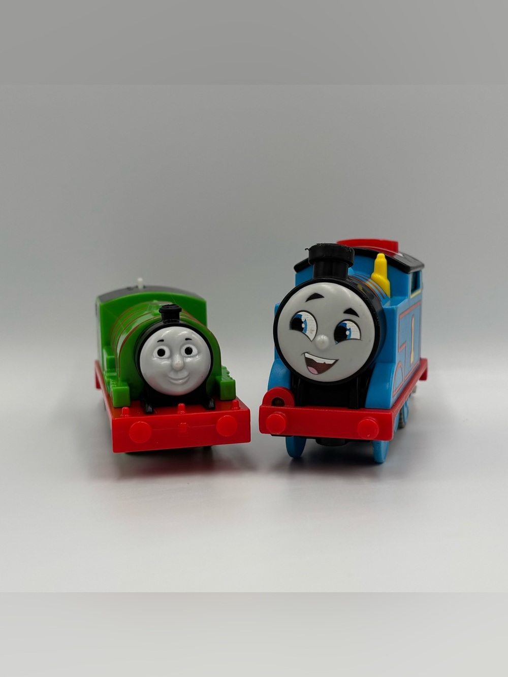 RARE Y2k Thomas & Friends Trackmaster Motorized Thomas & Percy Train Toy Lot